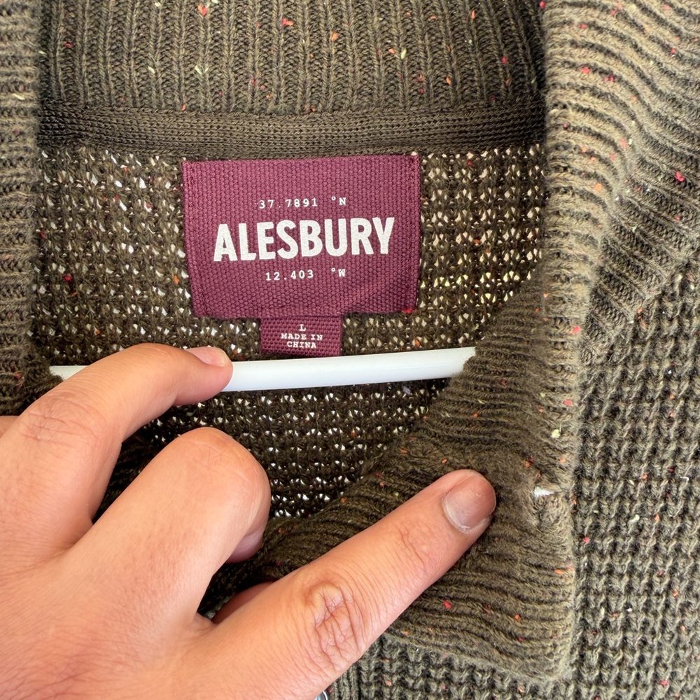 Alesbury Men's Olive Green Speckled Turtleneck Sweater